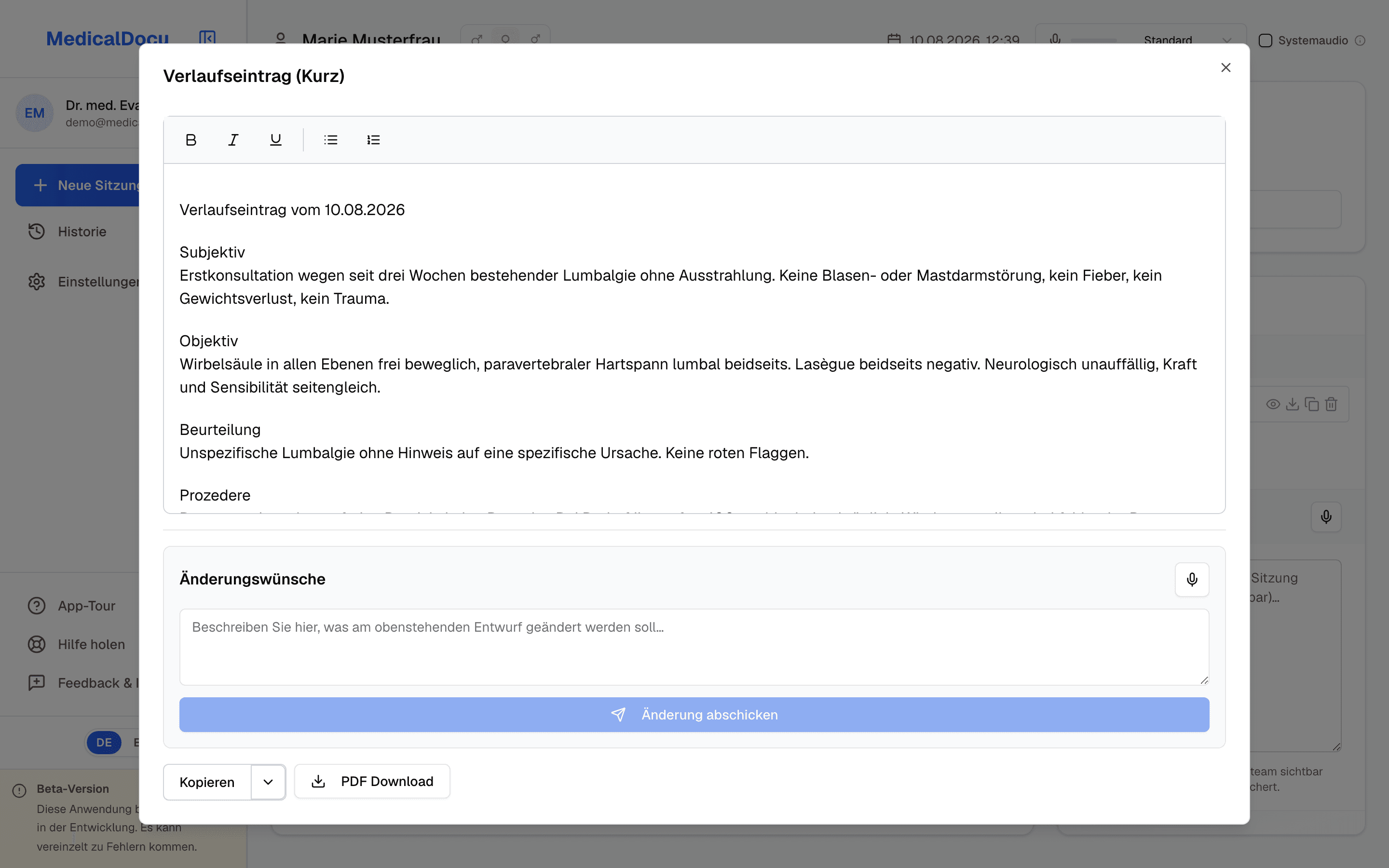 A finished progress note in the editor, with the revision request field and the copy and PDF buttons below it.